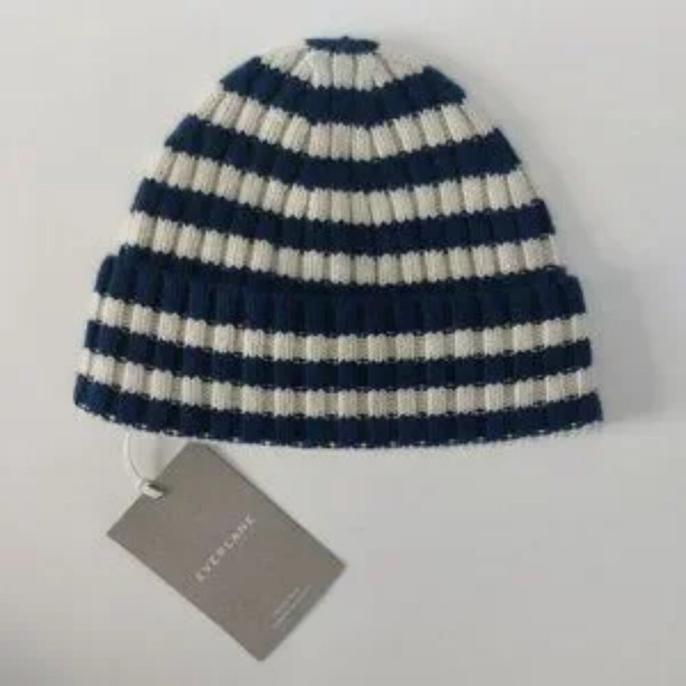 Everlane Cashmere Beanie Unisex NEW Navy White Striped Knit Hat Holiday Gift NWT - Picture 2 of 6